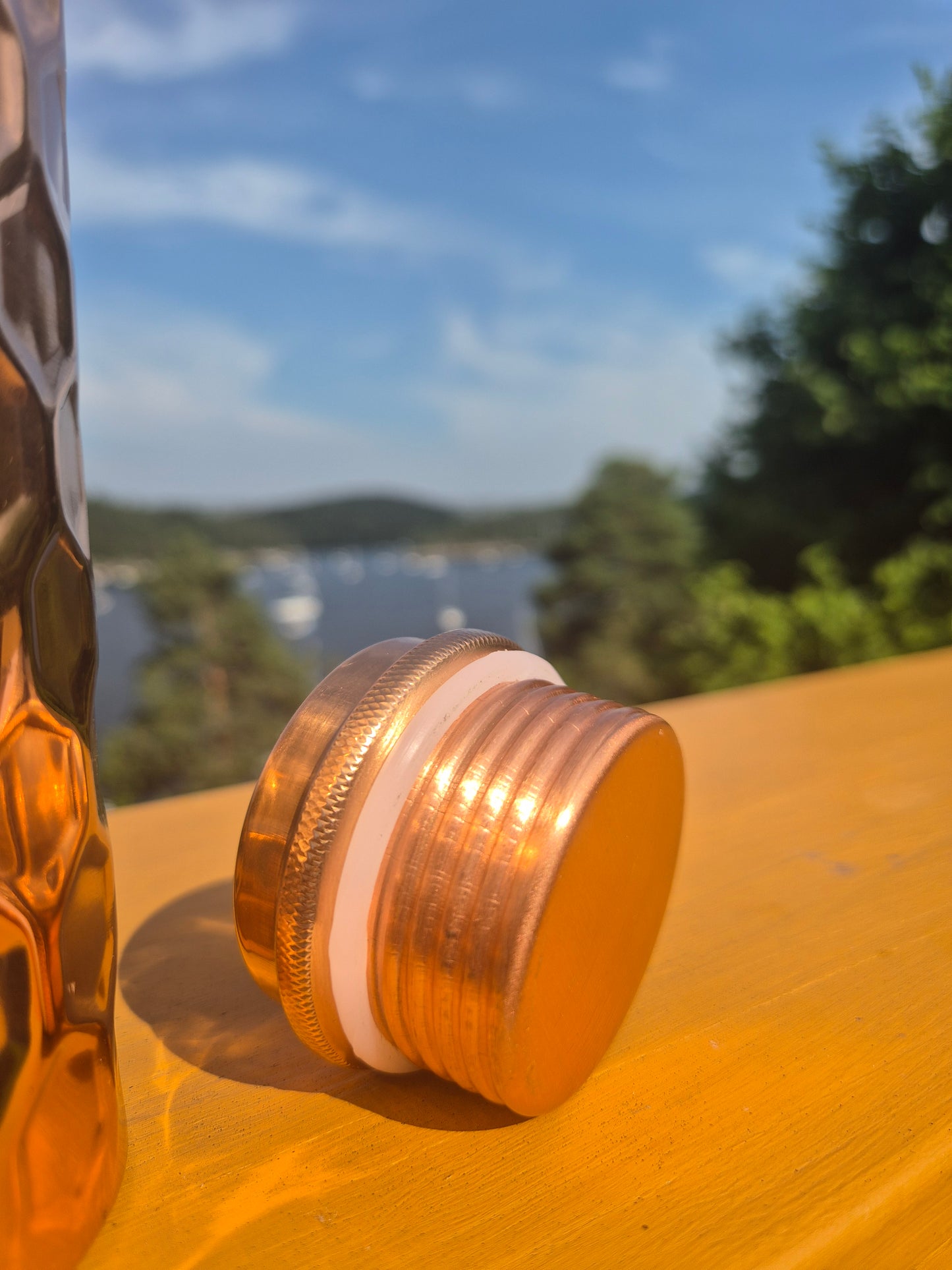100 % ren certifierad kopparvattenflaska – tung tegelhamrad/bikakedesign 1000 ml