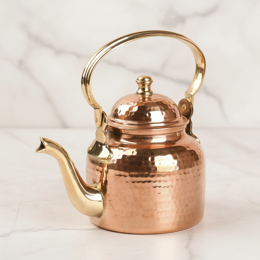 Handcrafted Copper Hammered Tea Kettle – 420ml | Nordic Wellness Drinkware