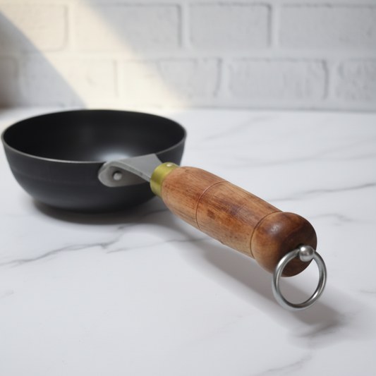 Broad Iron Tadka Ladle – Heat-Resistant Wooden Handle | NABL Tested Pure Iron
