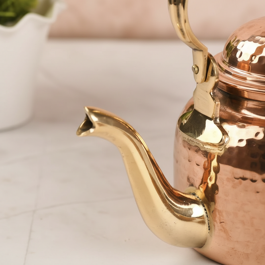 Handcrafted Copper Hammered Tea Kettle – 420ml | Nordic Wellness Drinkware