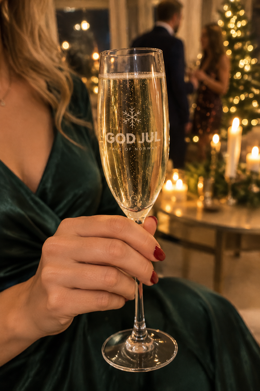 Face of Norway God Jul Champagne Flute – Engraved 8 oz Holiday Toast Glass